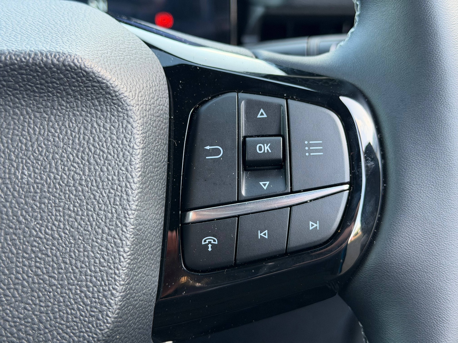 Used Ford Puma 2025 for sale - 77836180: Photo 31