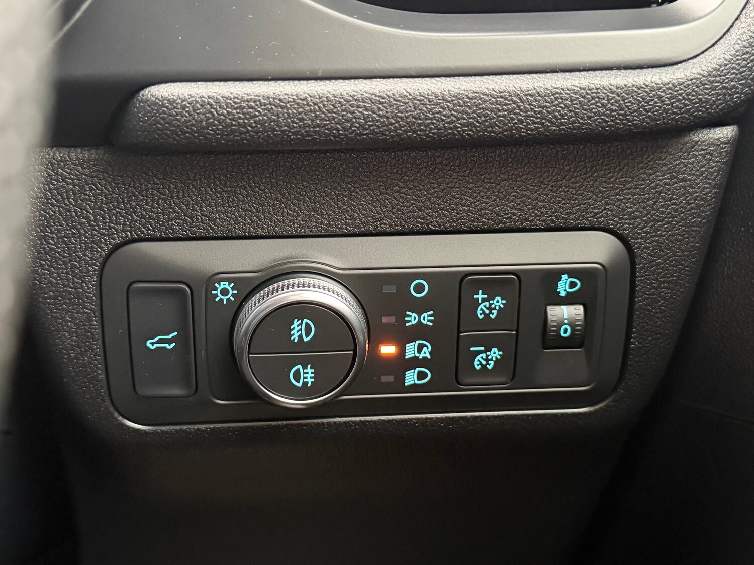 Used Ford Kuga 2023 for sale - 77363666: Photo 25