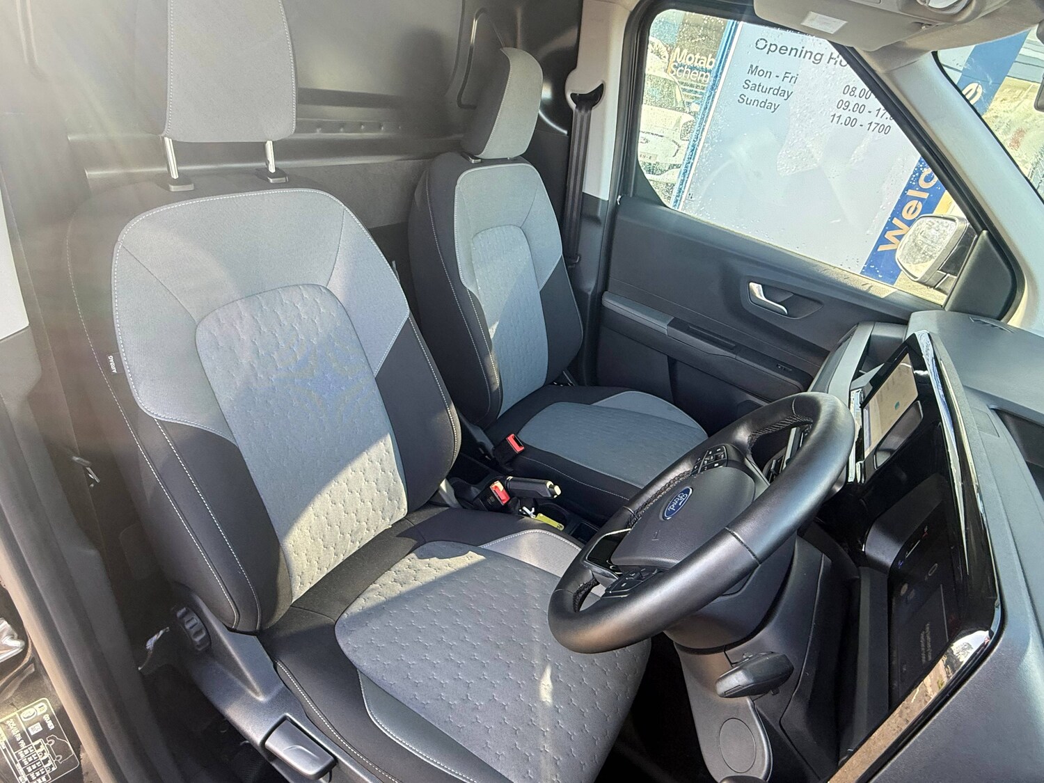 Used Ford Transit Courier 2024 for sale - 78121615: Photo 14