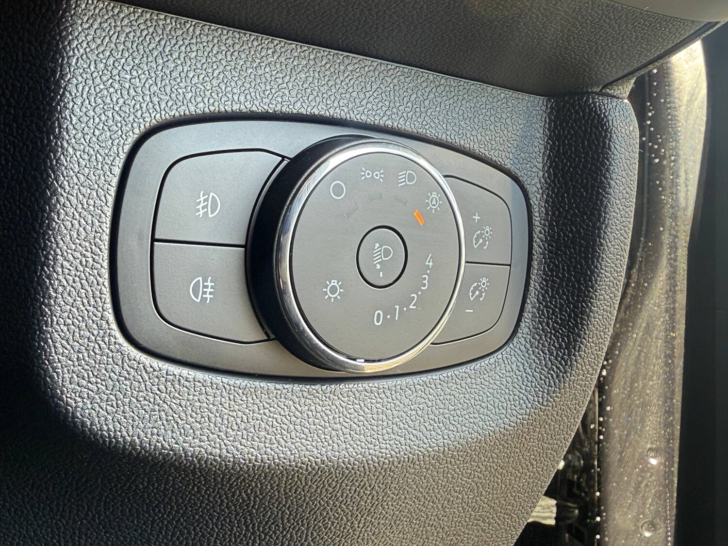 Used Ford Transit Courier 2024 for sale - 78121615: Photo 28