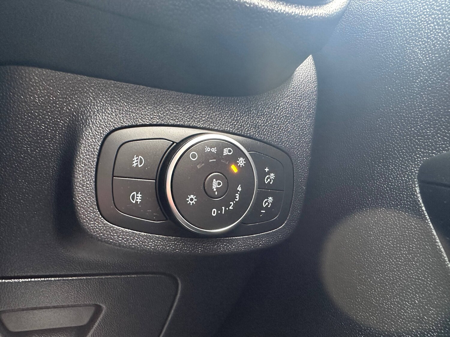 Used Ford Fiesta 2022 for sale - 76007190: Photo 28