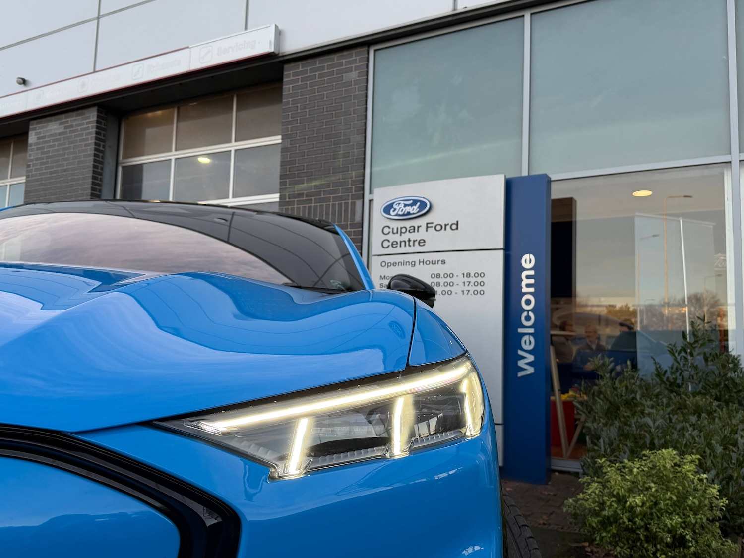 Used Ford Mustang Mach-E 2024 for sale - 76922548: Photo 2