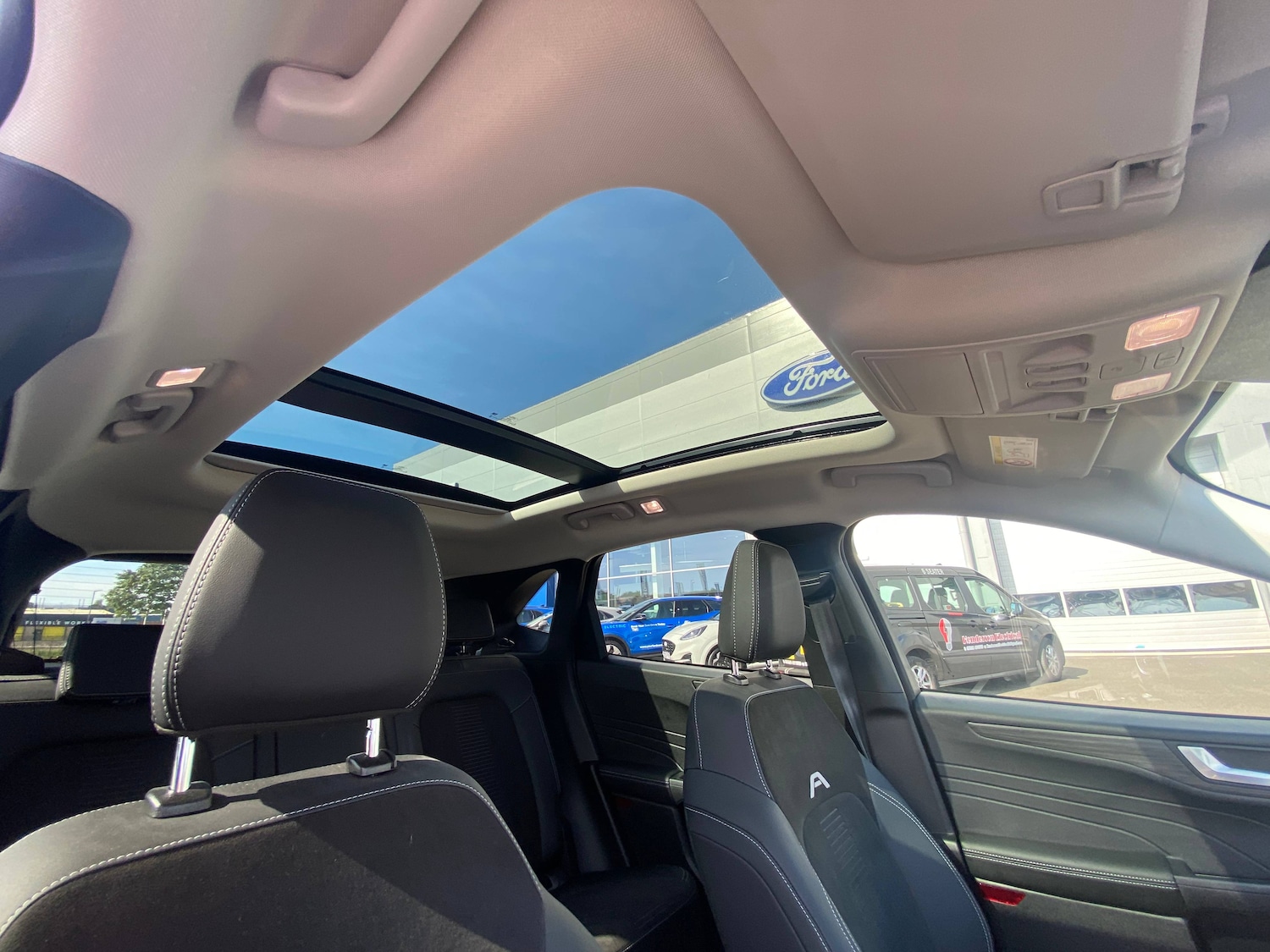 Used Ford Kuga 2024 for sale - 76831952: Photo 16