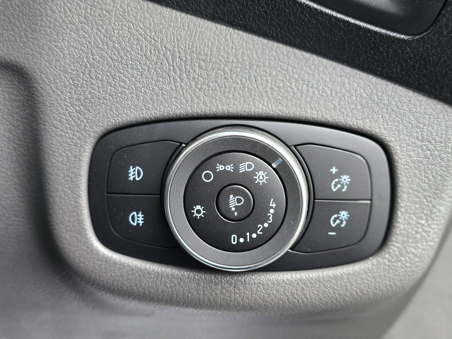 Used Ford Transit Connect 2024 for sale - 76453725: Photo 19