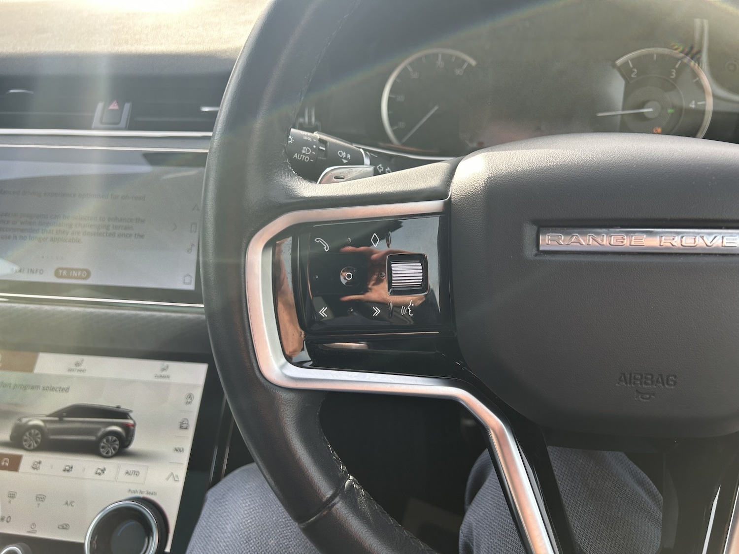 Used Land Rover Range Rover Evoque 2022 for sale - 76418338: Photo 17