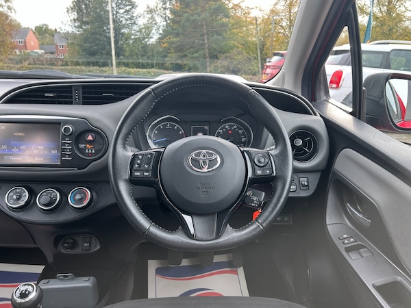 Used Toyota Yaris 2019 for sale - 76341458: Photo 14