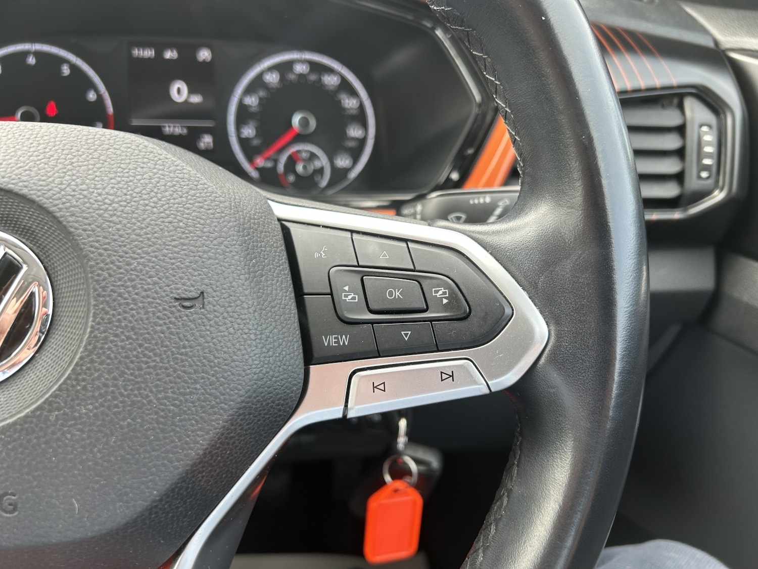 Used Volkswagen T-Cross 2019 for sale - 77073077: Photo 23