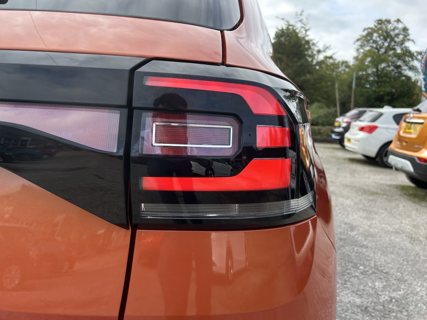 Used Volkswagen T-Cross 2019 for sale - 77073077: Photo 32