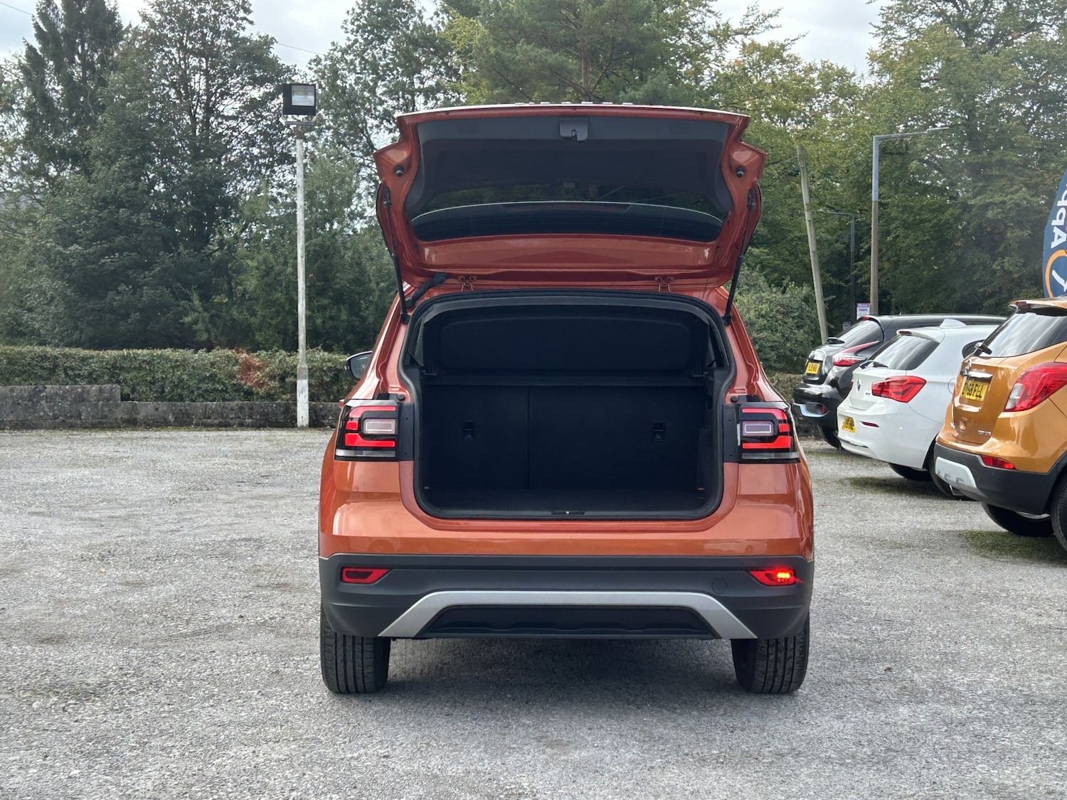 Used Volkswagen T-Cross 2019 for sale - 77073077: Photo 5