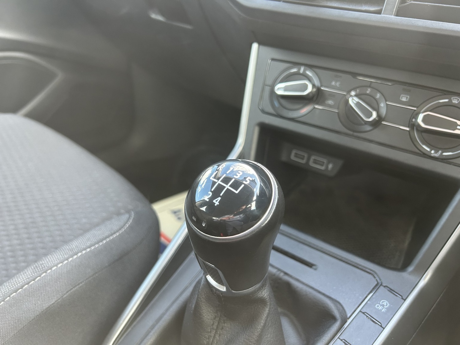 Used Volkswagen Polo 2020 for sale - 77027873: Photo 24