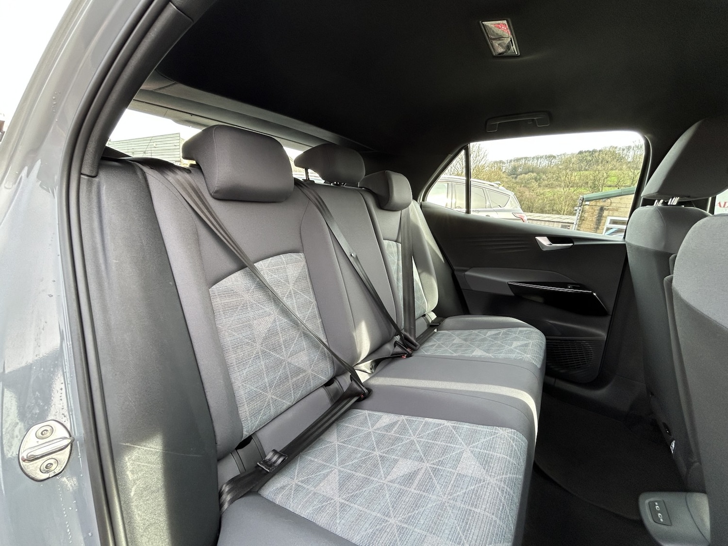 Used Volkswagen ID.3 2022 for sale - 77536023: Photo 8