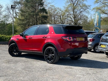 Used Land Rover Discovery Sport 2015 for sale - 78373524: Photo
