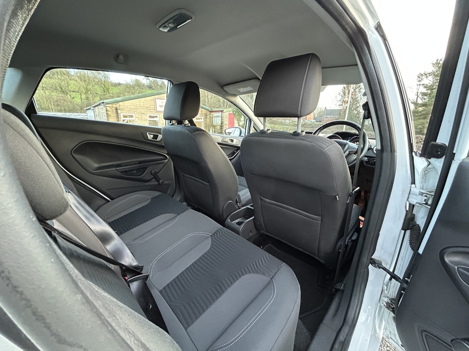 Used Ford Fiesta 2016 for sale - 77303794: Photo 7