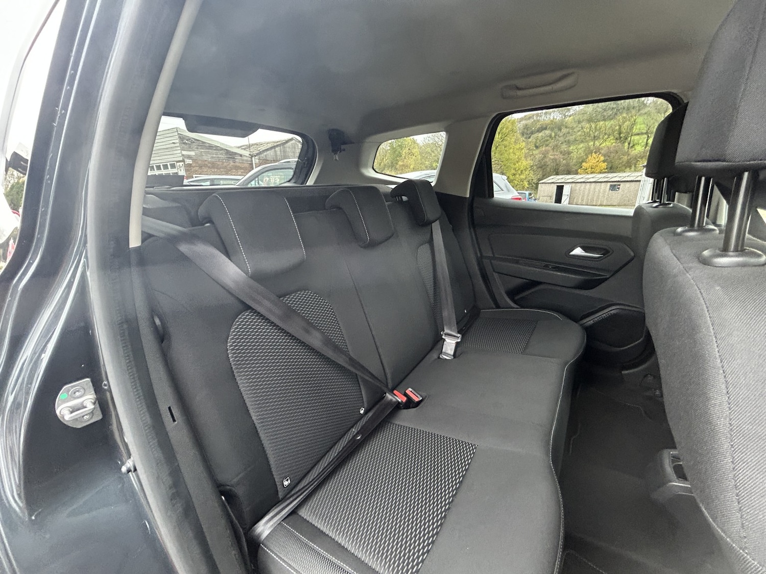 Used Dacia Duster 2020 for sale - 76431020: Photo 8