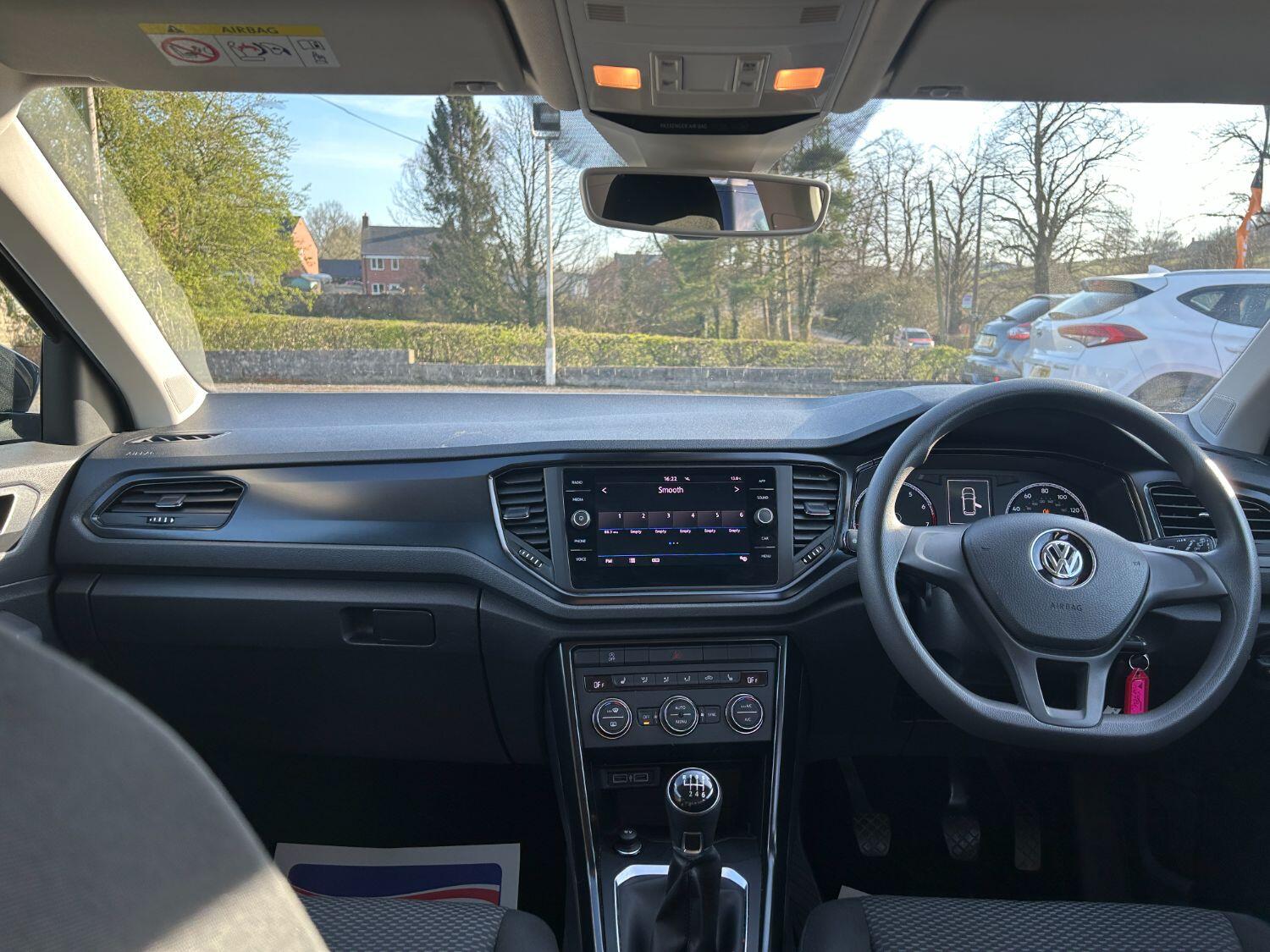 Used Volkswagen T-Roc 2020 for sale - 76363023: Photo 13