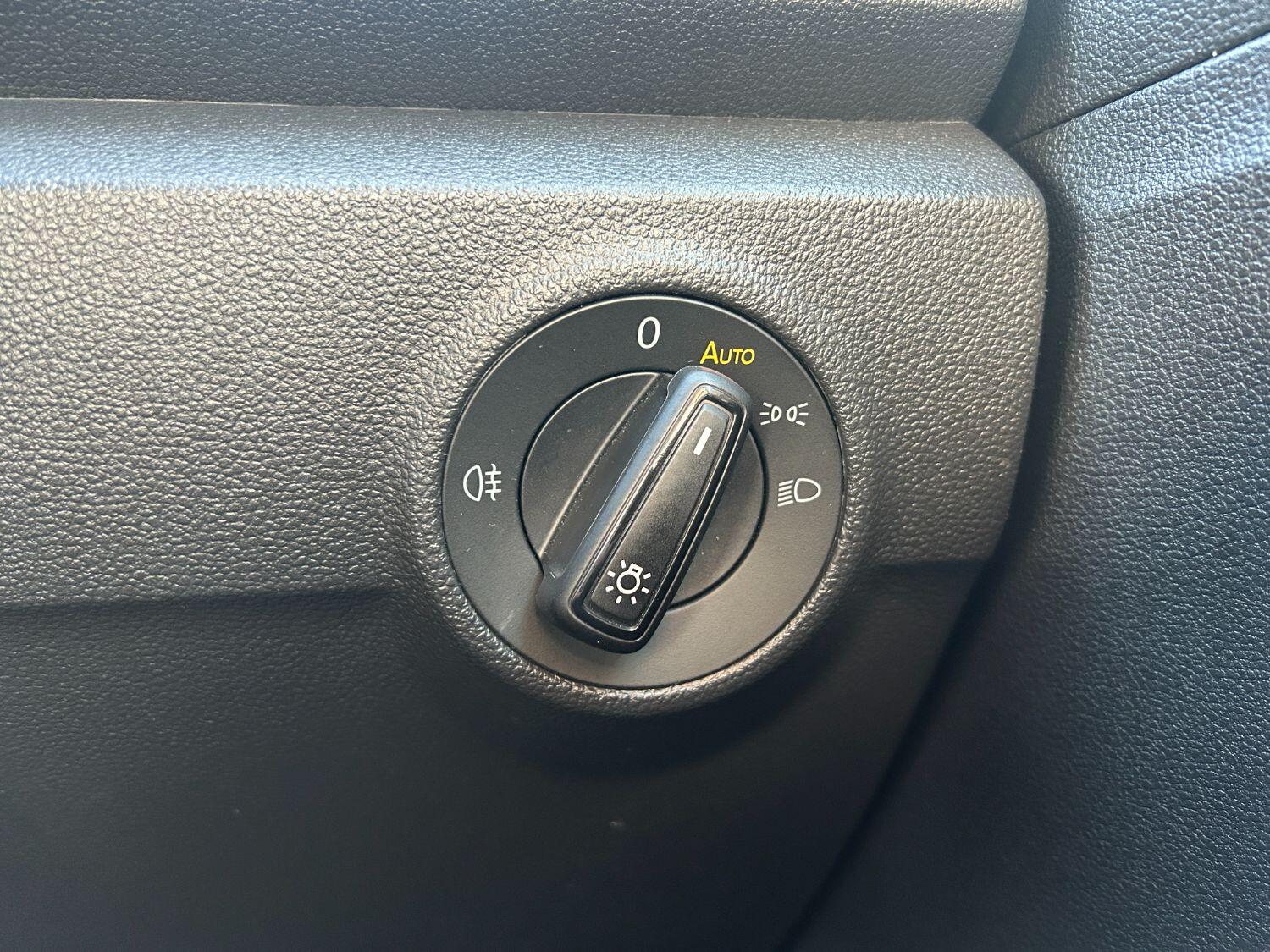 Used Volkswagen T-Roc 2020 for sale - 76363023: Photo 23