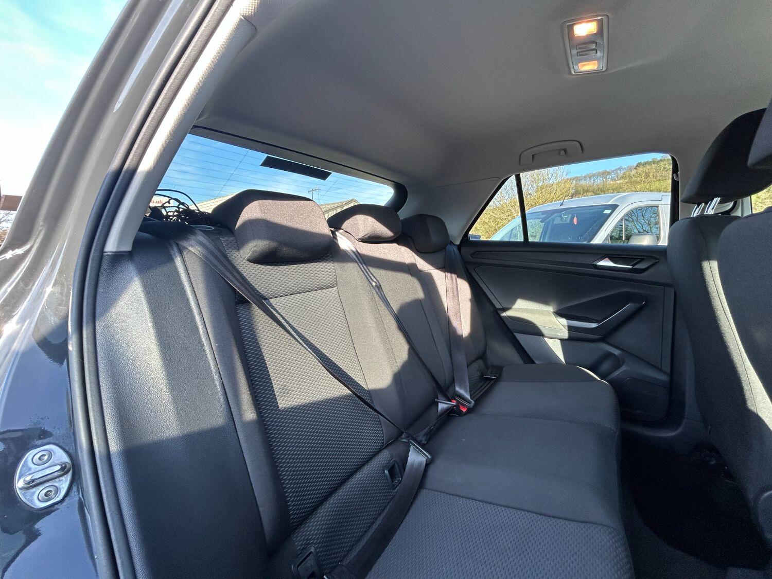 Used Volkswagen T-Roc 2020 for sale - 76363023: Photo 8