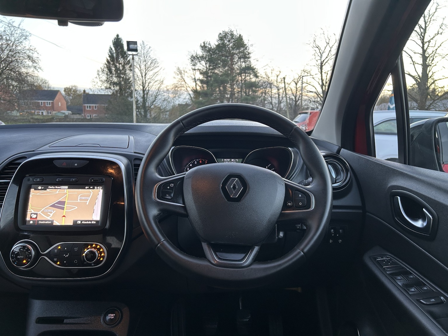 Used Renault Captur 2019 for sale - 76896916: Photo 14