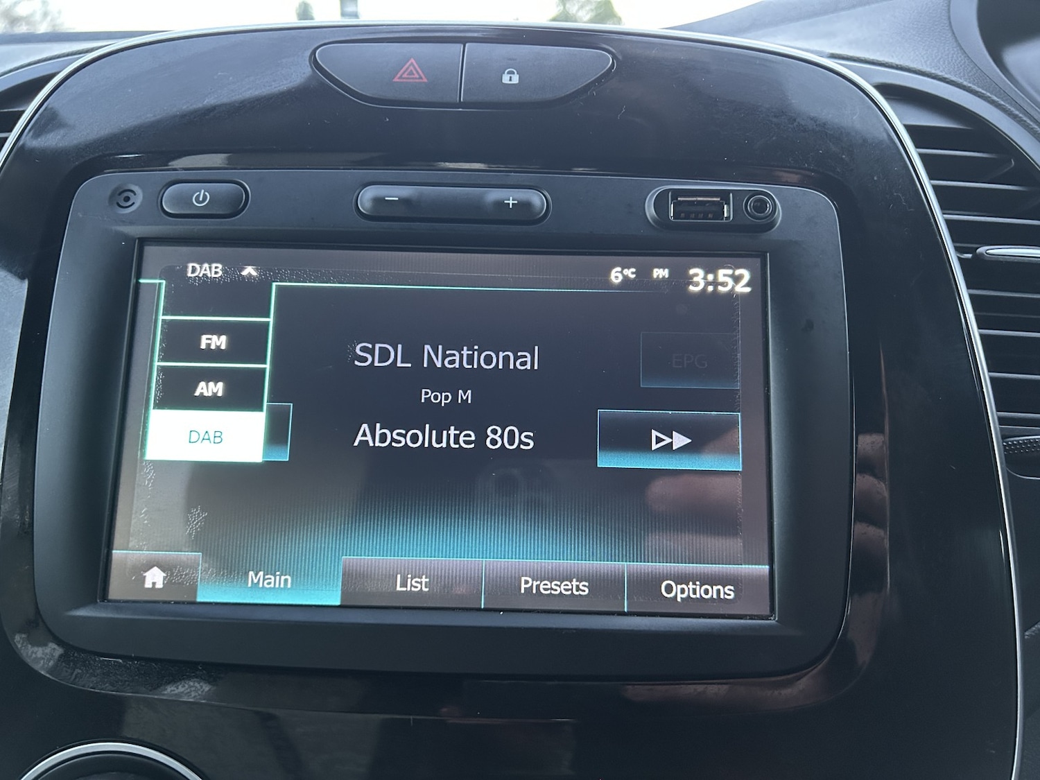 Used Renault Captur 2019 for sale - 76896916: Photo 19