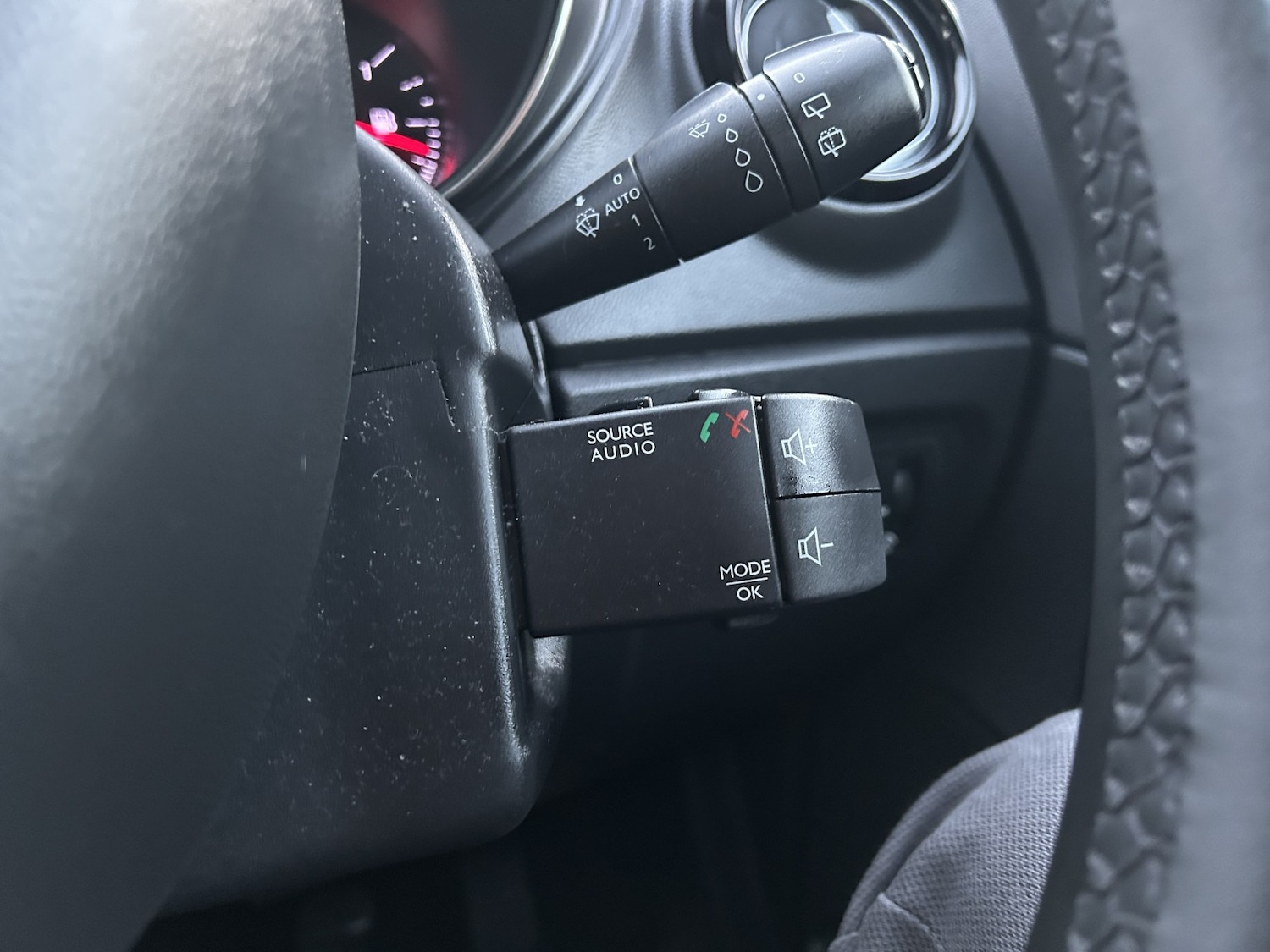 Used Renault Captur 2019 for sale - 76896916: Photo 25