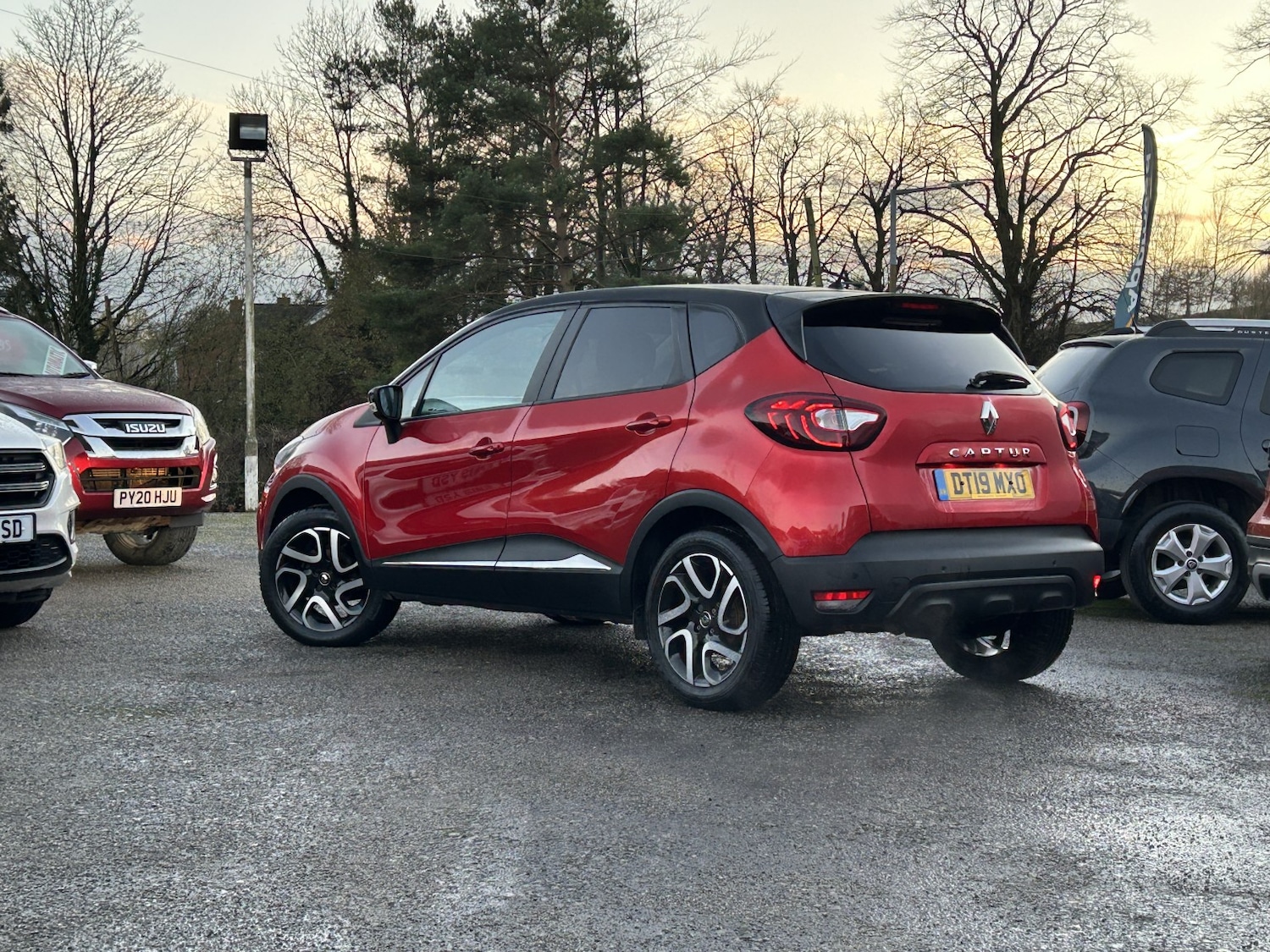 Used Renault Captur 2019 for sale - 76896916: Photo 3