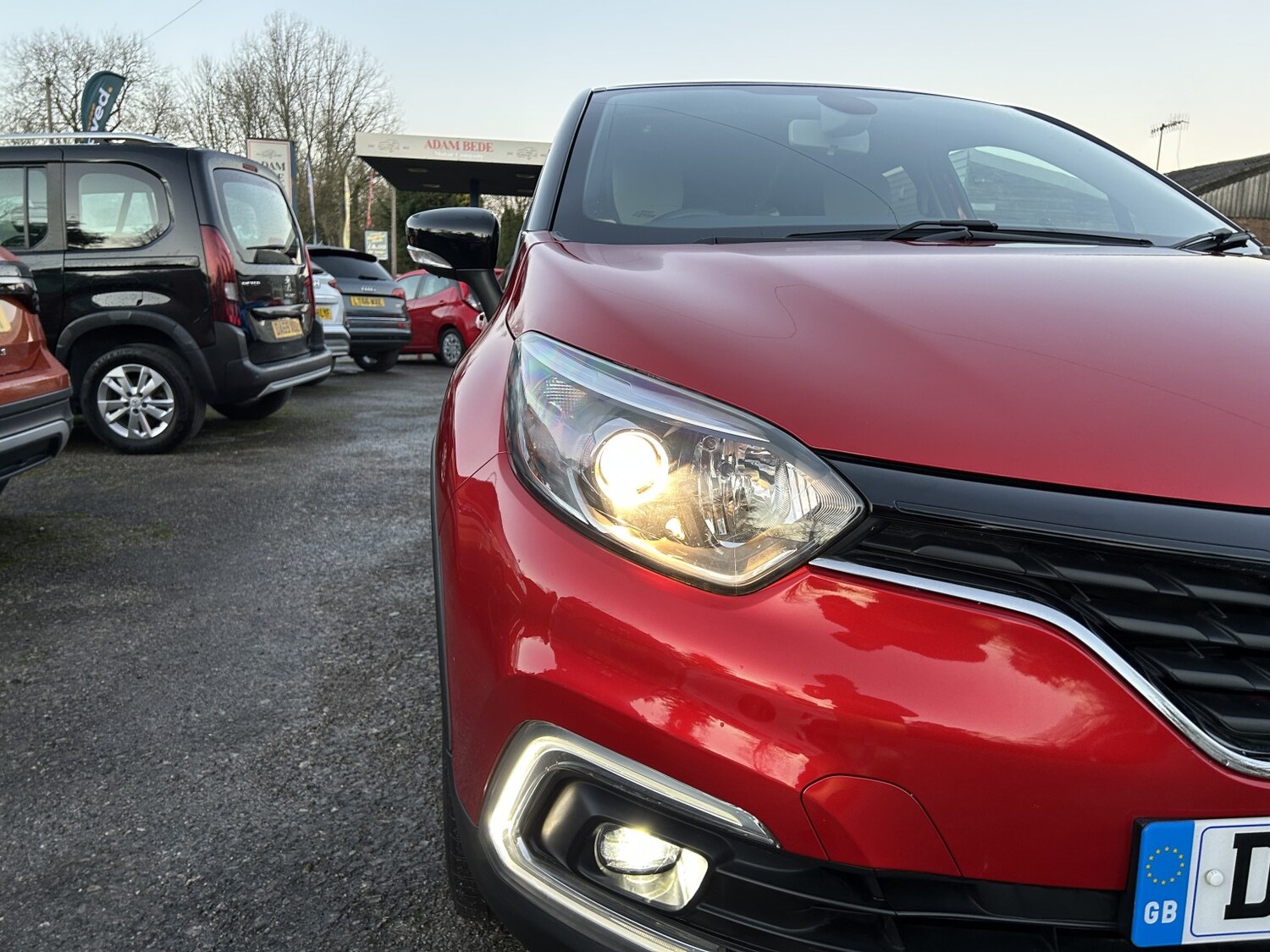 Used Renault Captur 2019 for sale - 76896916: Photo 32