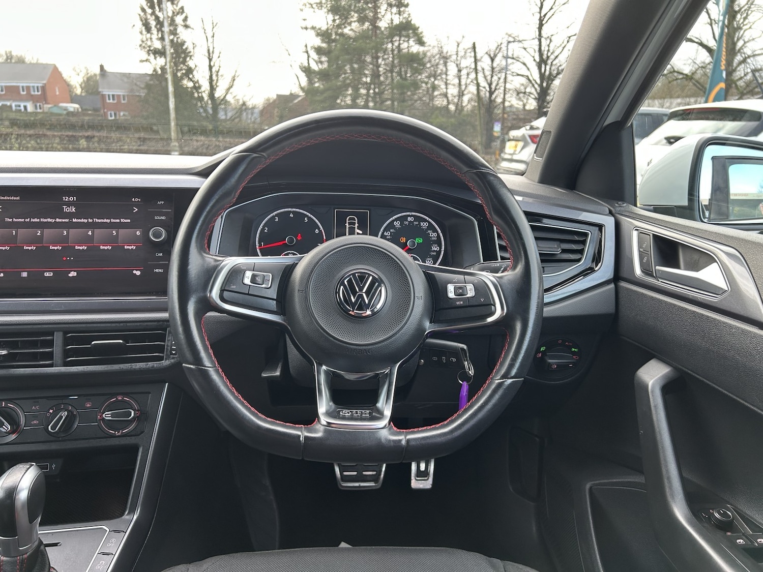 Used Volkswagen Polo 2019 for sale - 77357378: Photo 14
