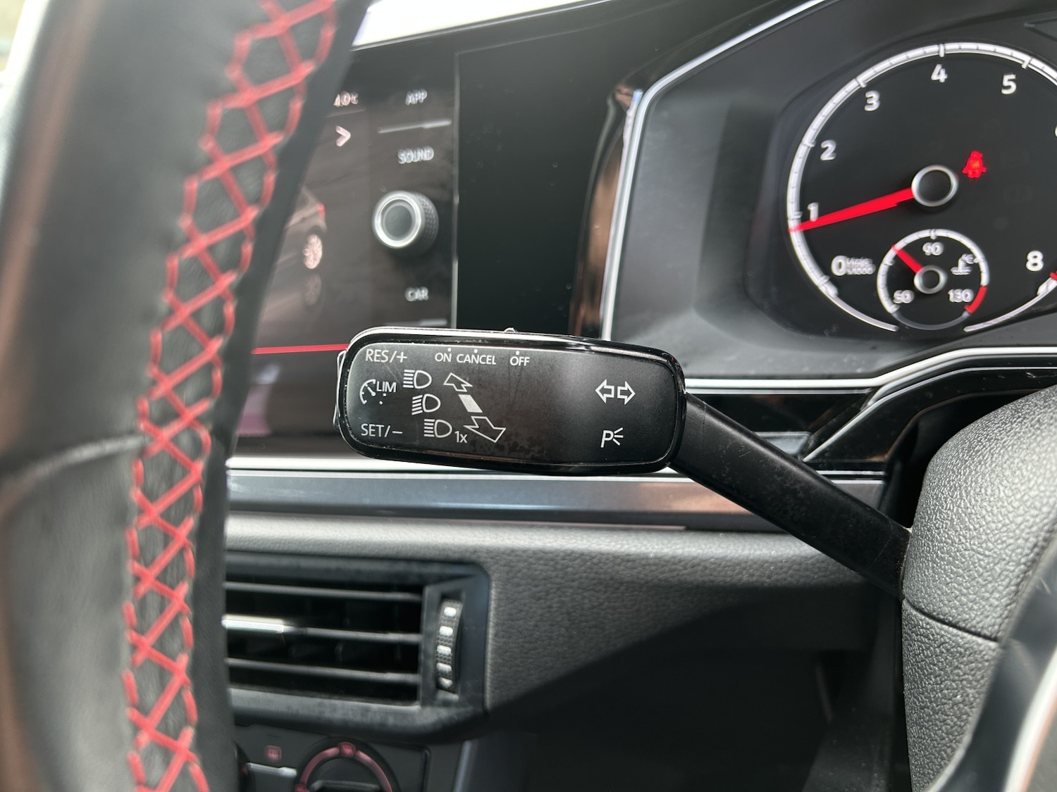 Used Volkswagen Polo 2019 for sale - 77357378: Photo 28