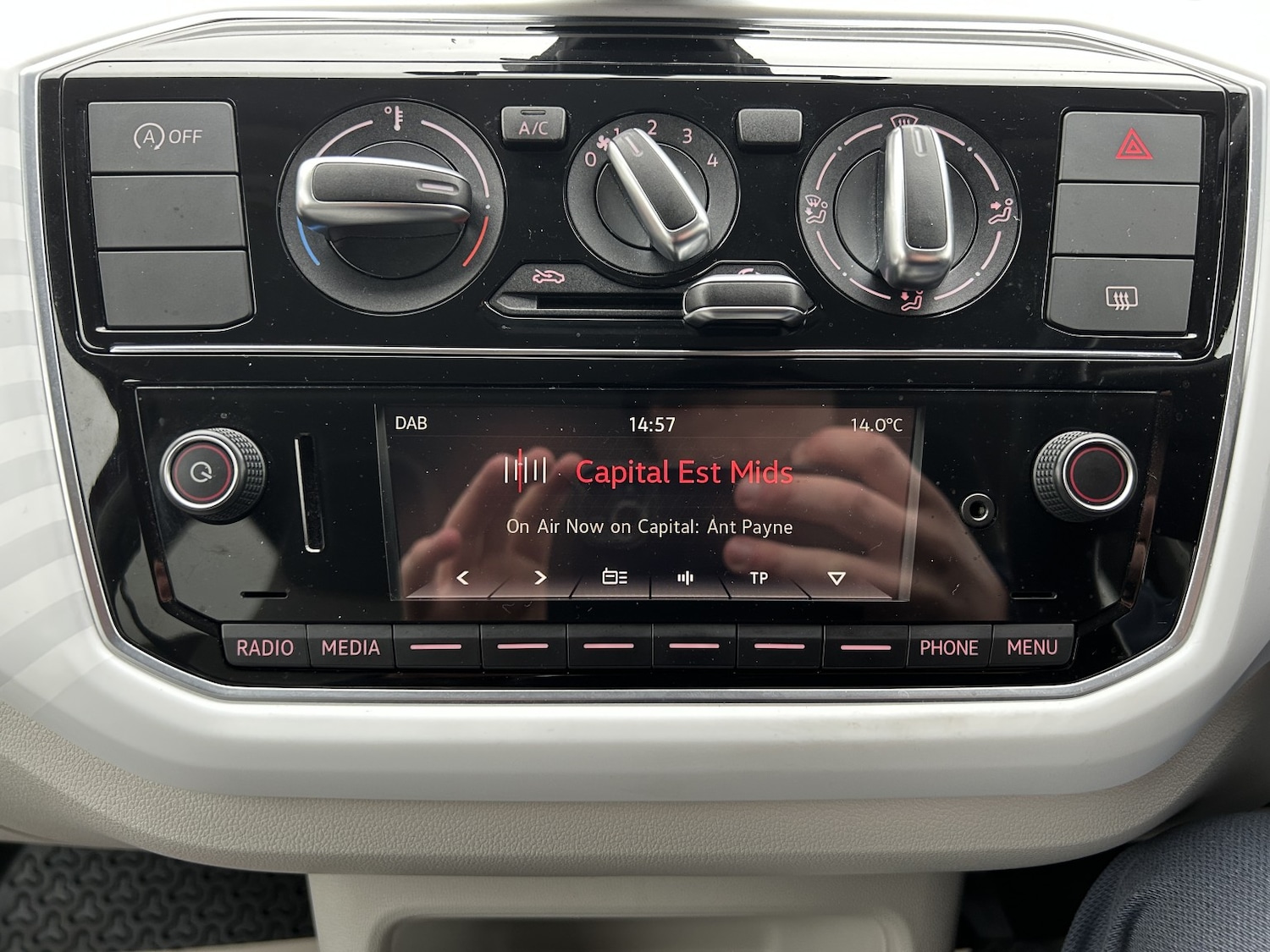 Used Volkswagen up! 2019 for sale - 76369345: Photo 15