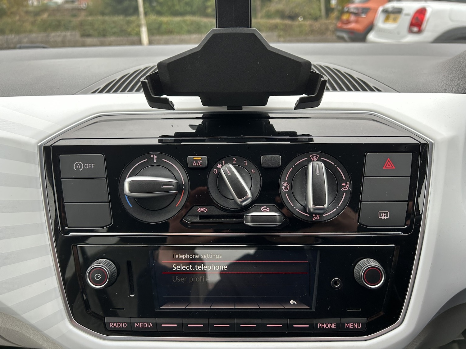 Used Volkswagen up! 2019 for sale - 76369345: Photo 18