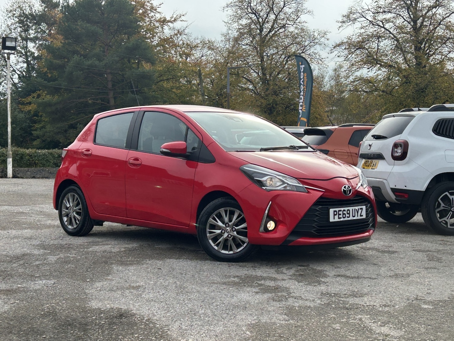 Used Toyota Yaris 2019 for sale - 76369211: Photo 1