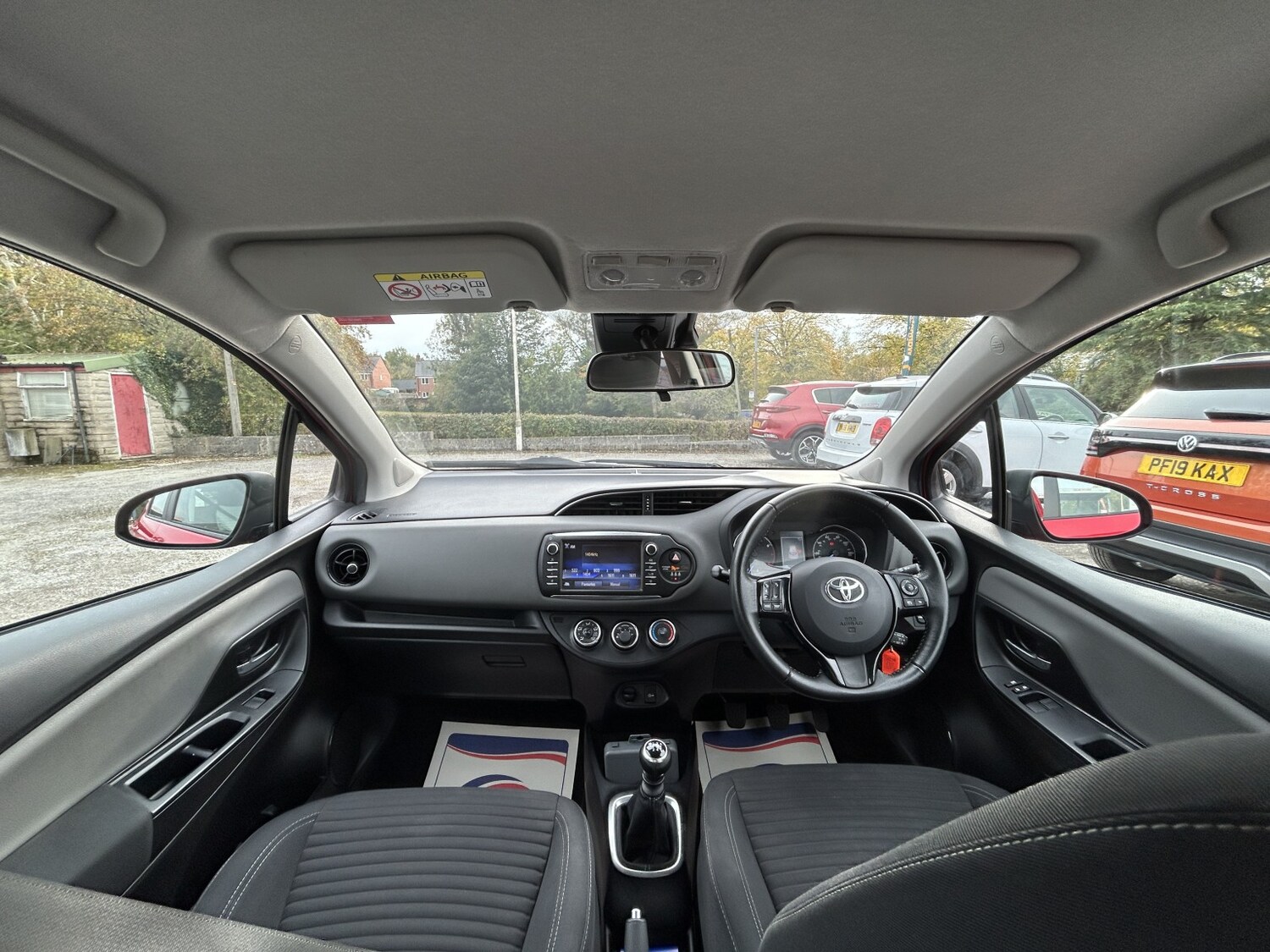 Used Toyota Yaris 2019 for sale - 76369211: Photo 12