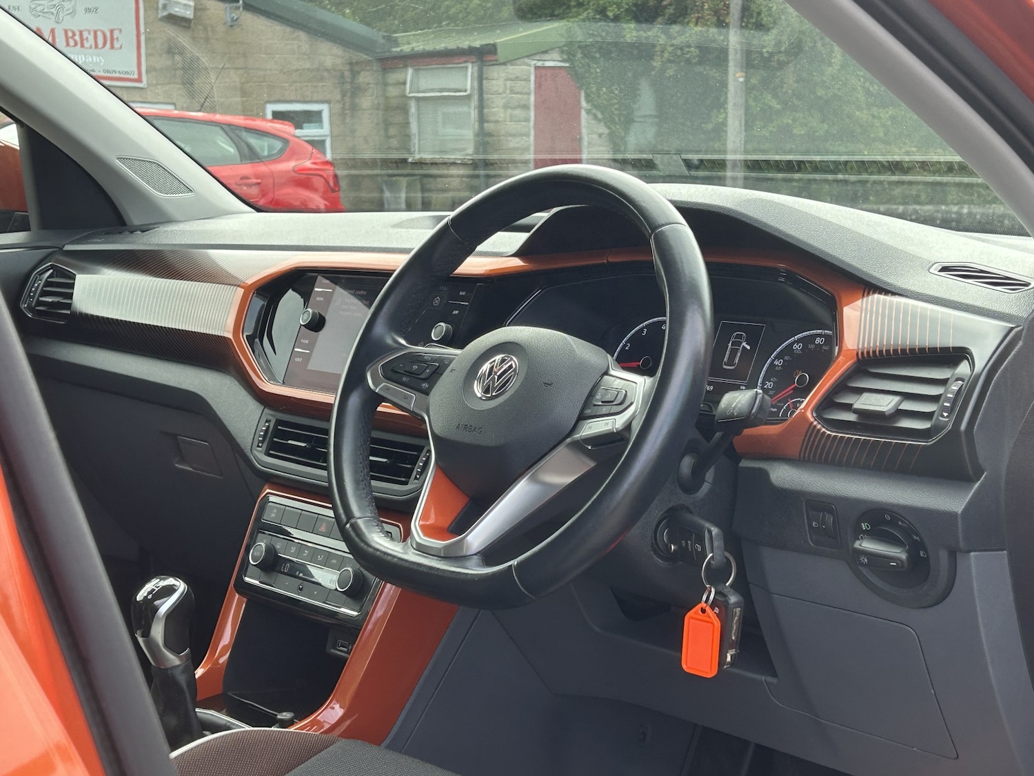 Used Volkswagen T-Cross 2019 for sale - 76369270: Photo 12