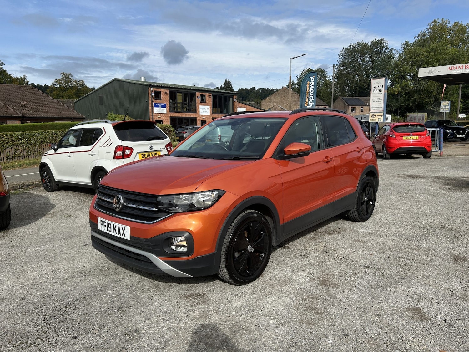 Used Volkswagen T-Cross 2019 for sale - 76369270: Photo 30