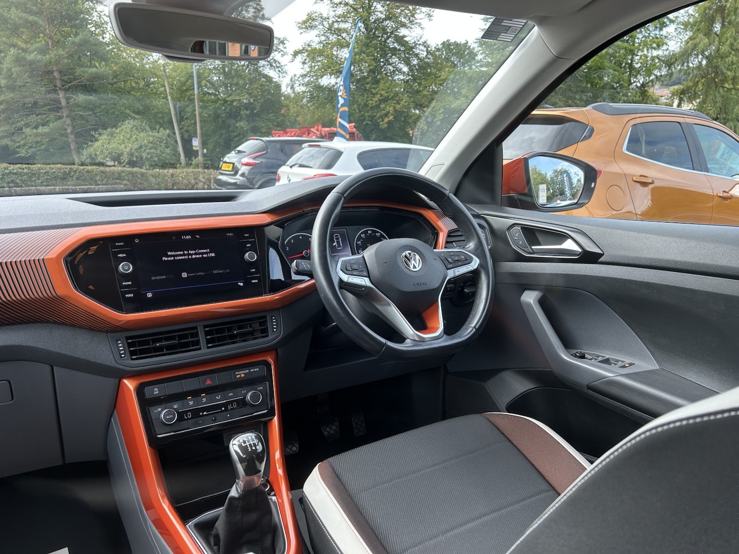 Used Volkswagen T-Cross 2019 for sale - 76369270: Photo 37