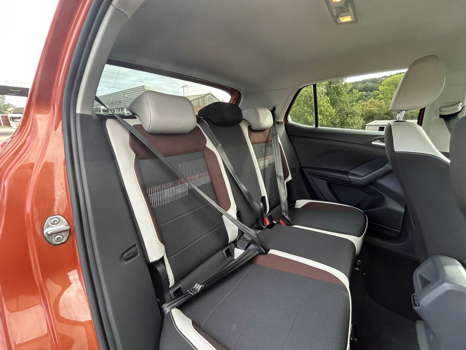 Used Volkswagen T-Cross 2019 for sale - 76369270: Photo 9