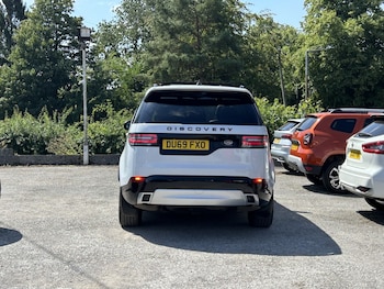 Used Land Rover Discovery 2019 for sale - 79198437: Photo