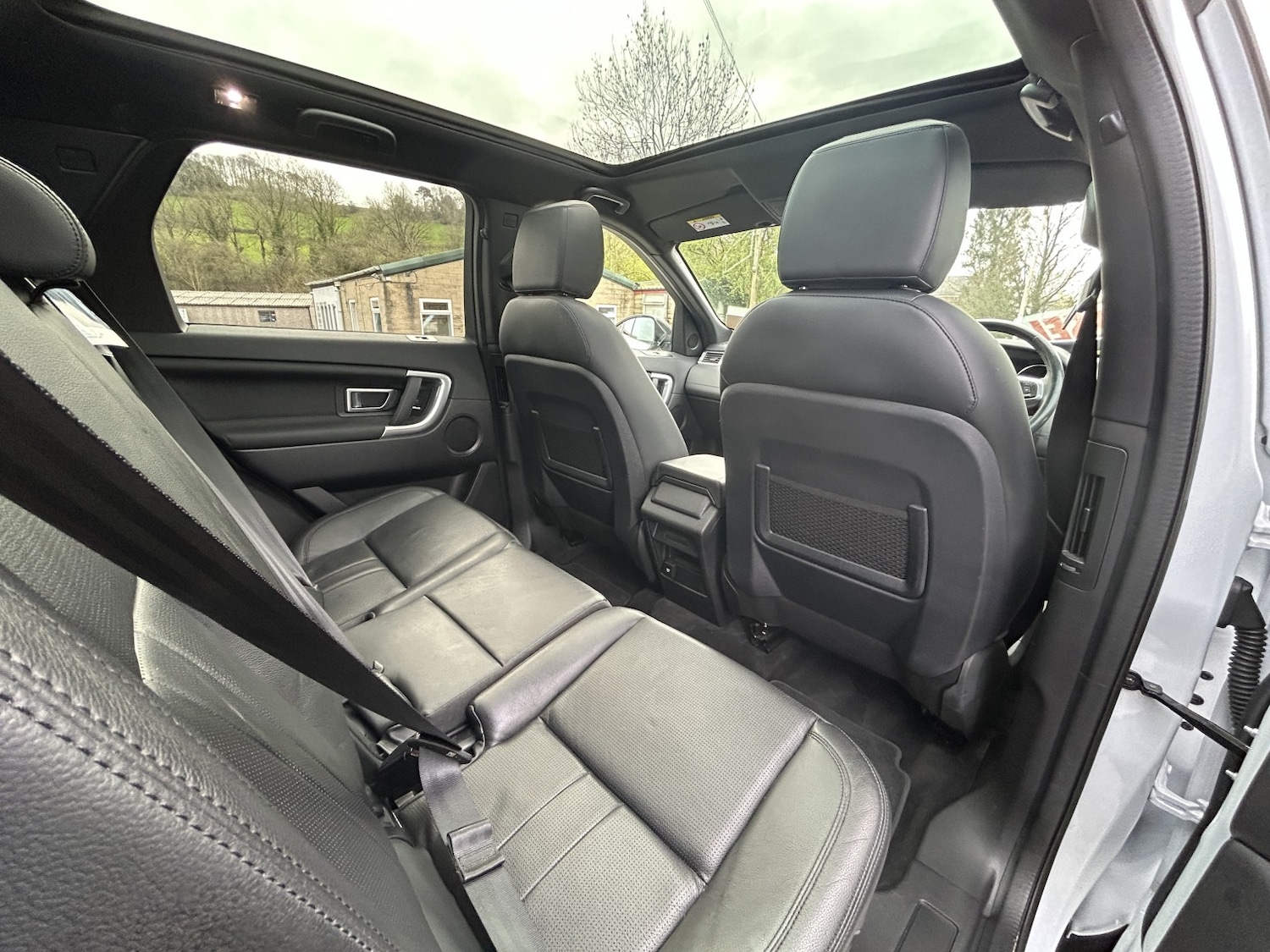 Used Land Rover Discovery Sport 2019 for sale - 77997268: Photo 8