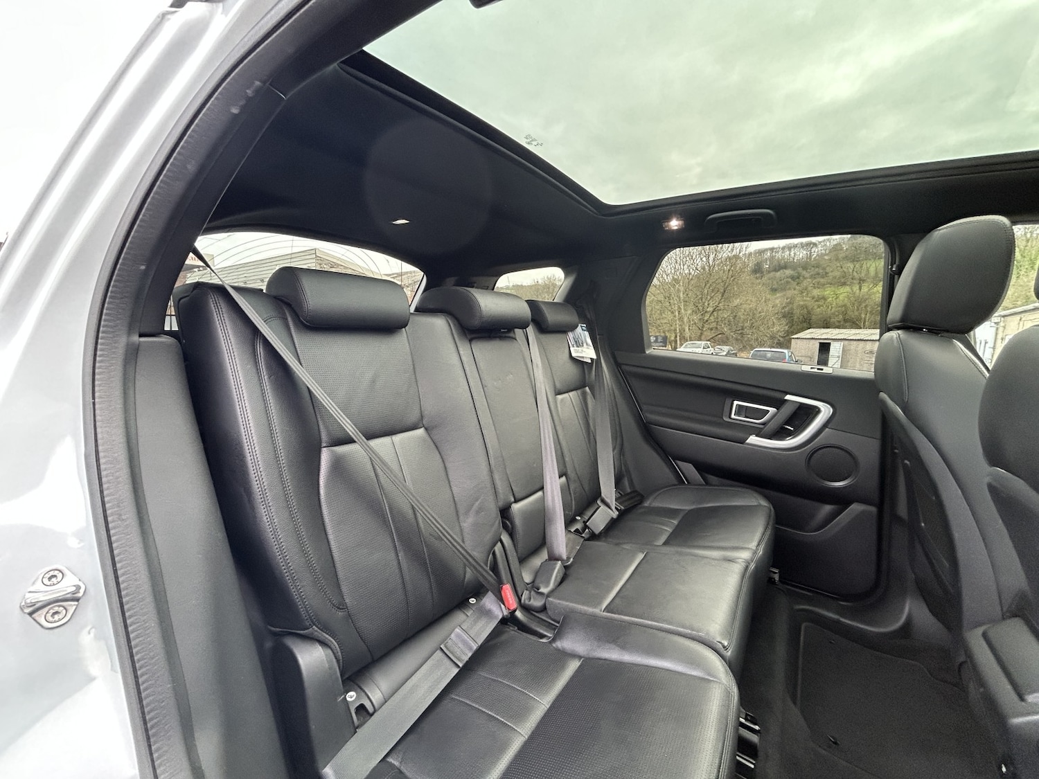 Used Land Rover Discovery Sport 2019 for sale - 77997268: Photo 9