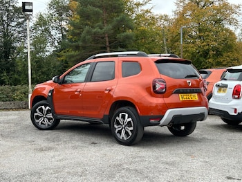 Used Dacia Duster 2022 for sale - 76231966: Photo