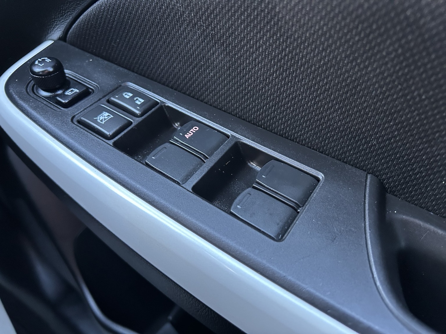 Used Suzuki Swift 2019 for sale - 77073149: Photo 28