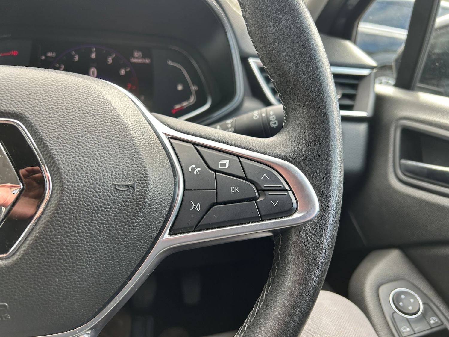 Used Renault Clio 2022 for sale - 78064144: Photo 23