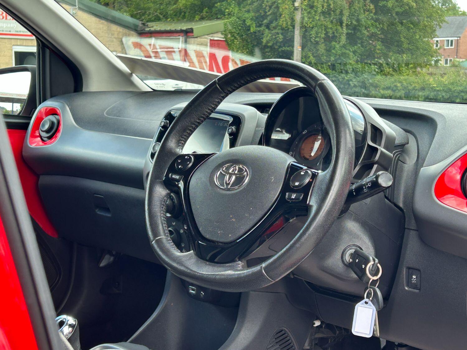 Used Toyota AYGO 2021 for sale - 76369273: Photo 11