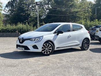 Used Renault Clio 2023 for sale - 79386184: Photo