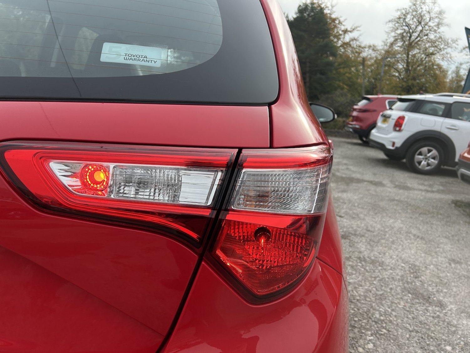 Used Toyota Yaris 2019 for sale - 77073019: Photo 31