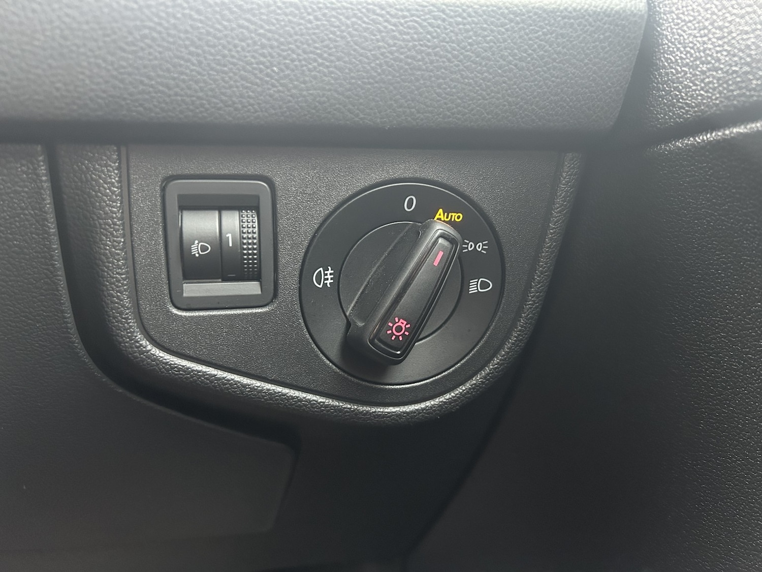 Used Volkswagen Polo 2018 for sale - 76510870: Photo 24