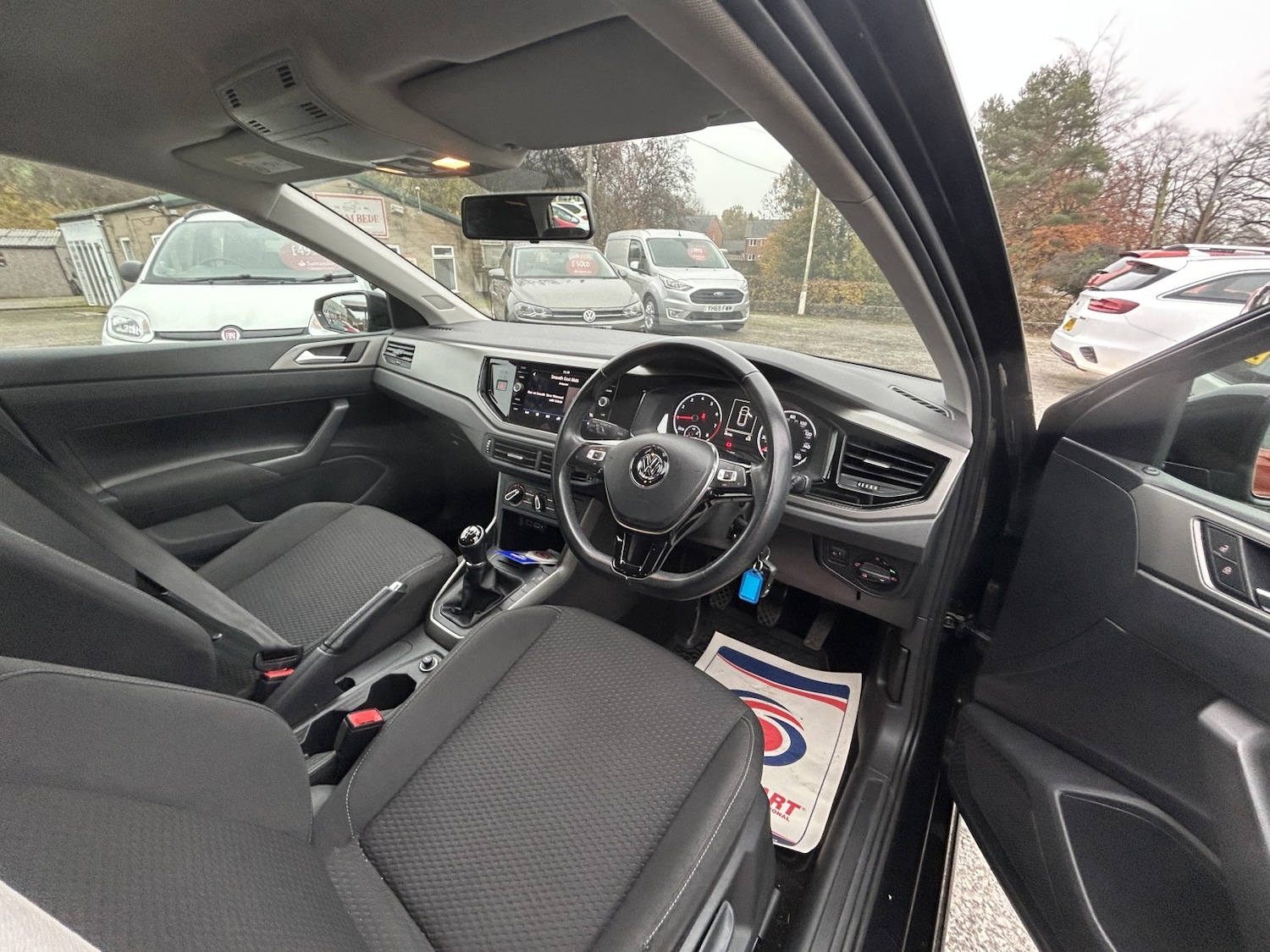 Used Volkswagen Polo 2018 for sale - 76510870: Photo 9