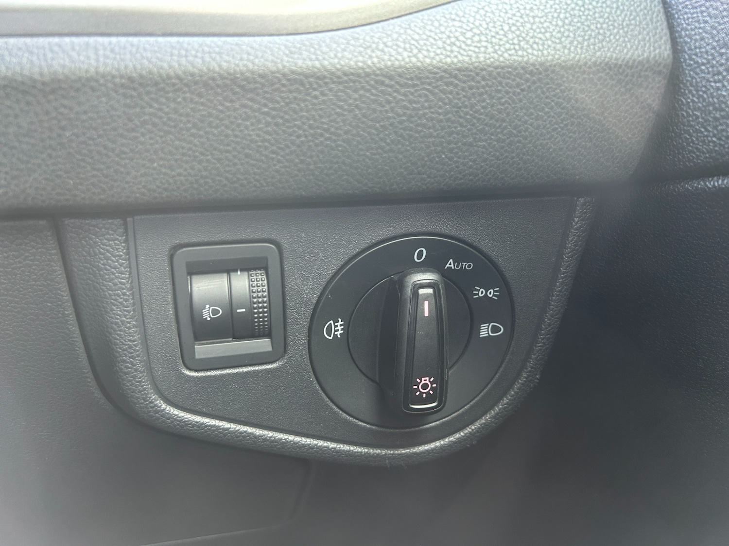Vehicle 28