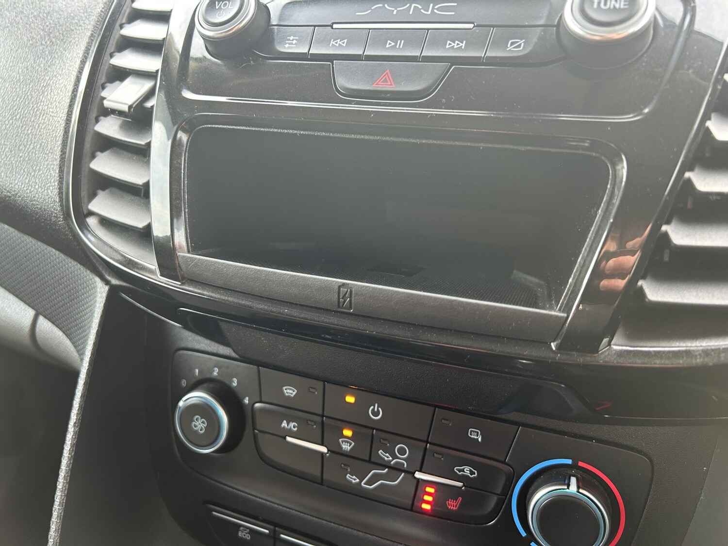 Used Ford Transit Connect 2019 for sale - 76497462: Photo 16