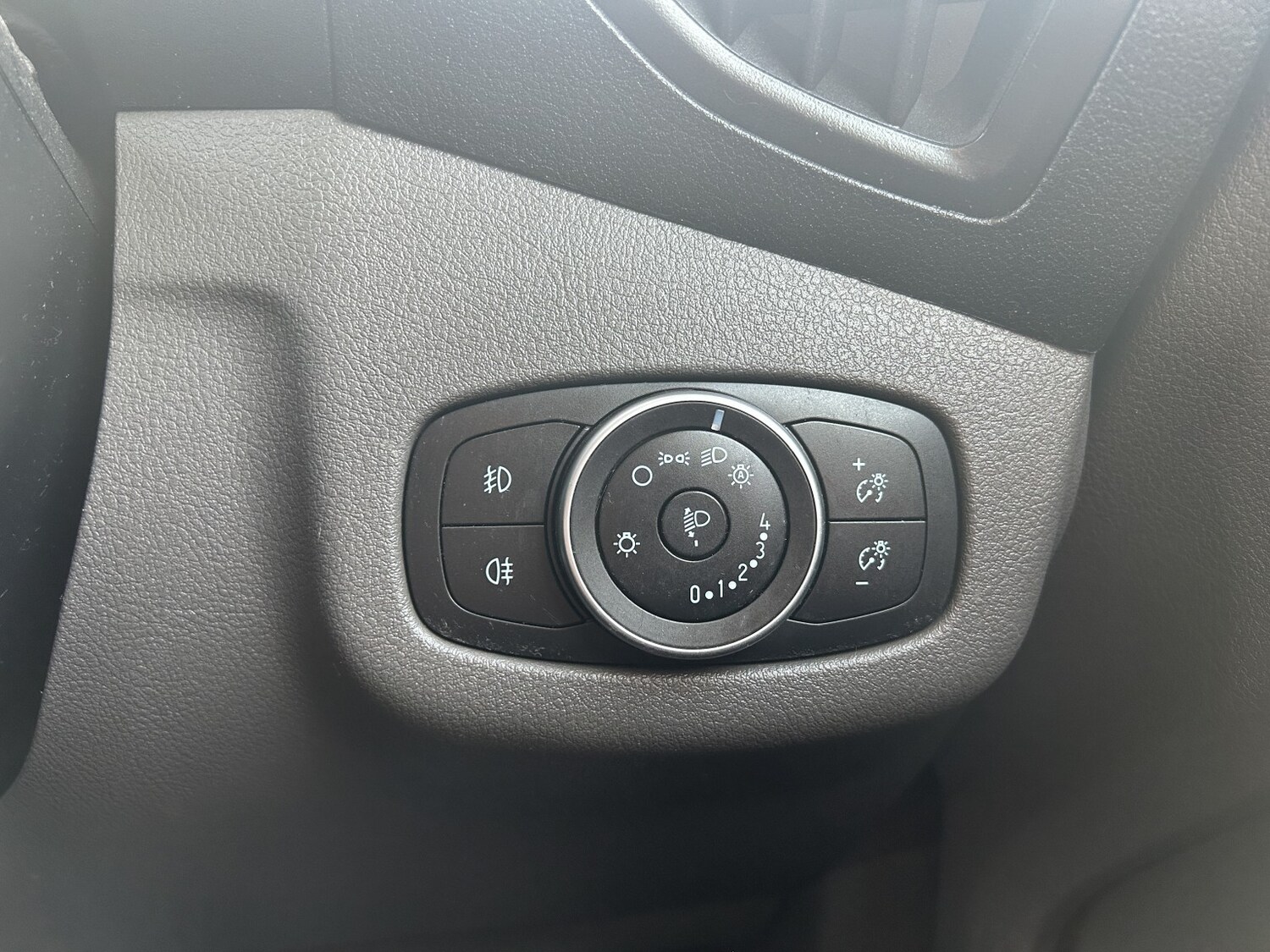 Used Ford Transit Connect 2019 for sale - 76497462: Photo 20